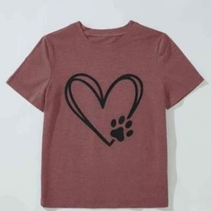 Heart Graphic Print Short Sleeve T-Shirt. Large 8-10